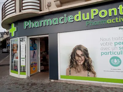 Pharmacie Nely
