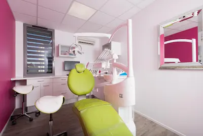 Dr Stéphanie Bernard Orthodontiste Uzes