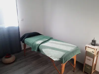 Hucher Caroline Kinésiologue Réflexologue Certifiée Rncp - Gestion du Stress (massage Prénatal & Atelier Massage Bébé)