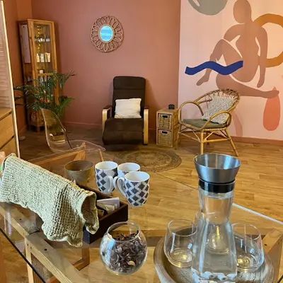 Elsa Prigent - Sophrologue - Thérapeutique Thalasso Bain Bébé - Accompagnante Périnatale - Doula