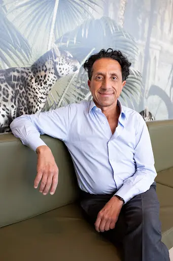 Dr Maxime Fazaiee - Orthodontiste Val d'Oise (95) - Orthodontie Enfant Ado et Adulte - Orthodontie Invisible Invisalign