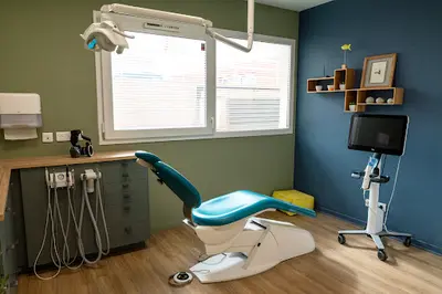 Dr Orthodontie Venelles - Drs Emilie Maurel et Agathe Fouques (orthodontistes)