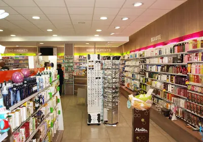Pharmacie Saleil-monticelli
