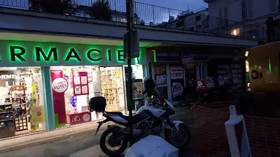 Pharmacie du Parc Lesser