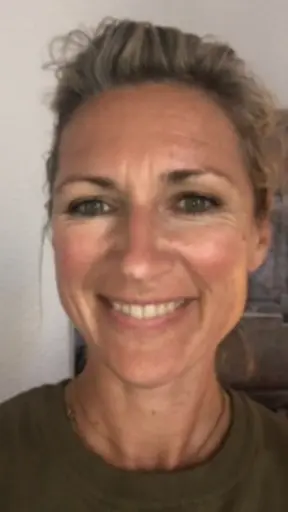 Peggy Conan Sophrologue (rncp), Praticienne en Hypnose, Thérapeute de Couple, Libérations des Mémoires Emotionnelles