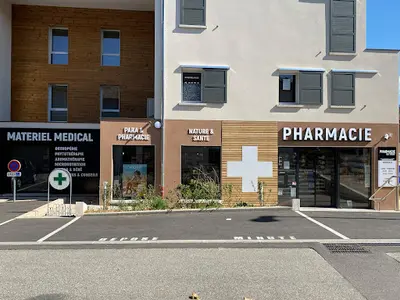 Pharmacie Vinay Champ de Mars
