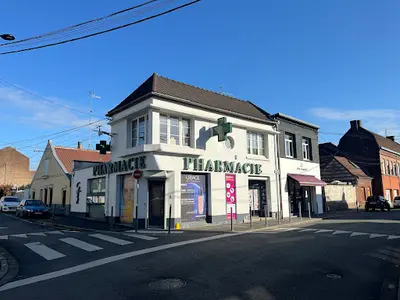 Pharmacie le Village