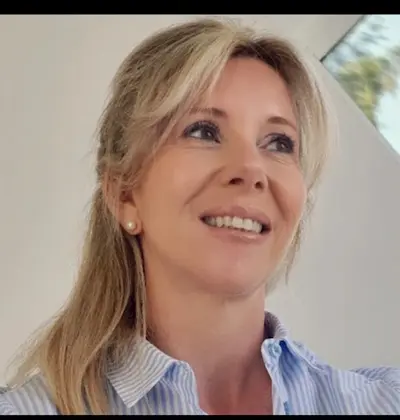 Alexandra Poirier Blondet, Maître en Hypnose & Eft - H