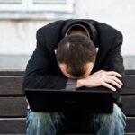 Prévenir la déprime automnale : astuces pour garder le moral. déprime automnale