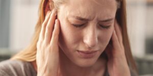 Otites aiguës : pourquoi elles peuvent devenir très douloureuses si mal traitées