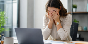 Burn-out (épuisement professionnel) : comment reconnaître les signes avant qu’il ne soit trop tard ?